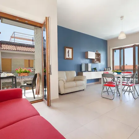 Apartman Double House Bybeach
