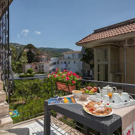 Double House Bybeach * Sorrent